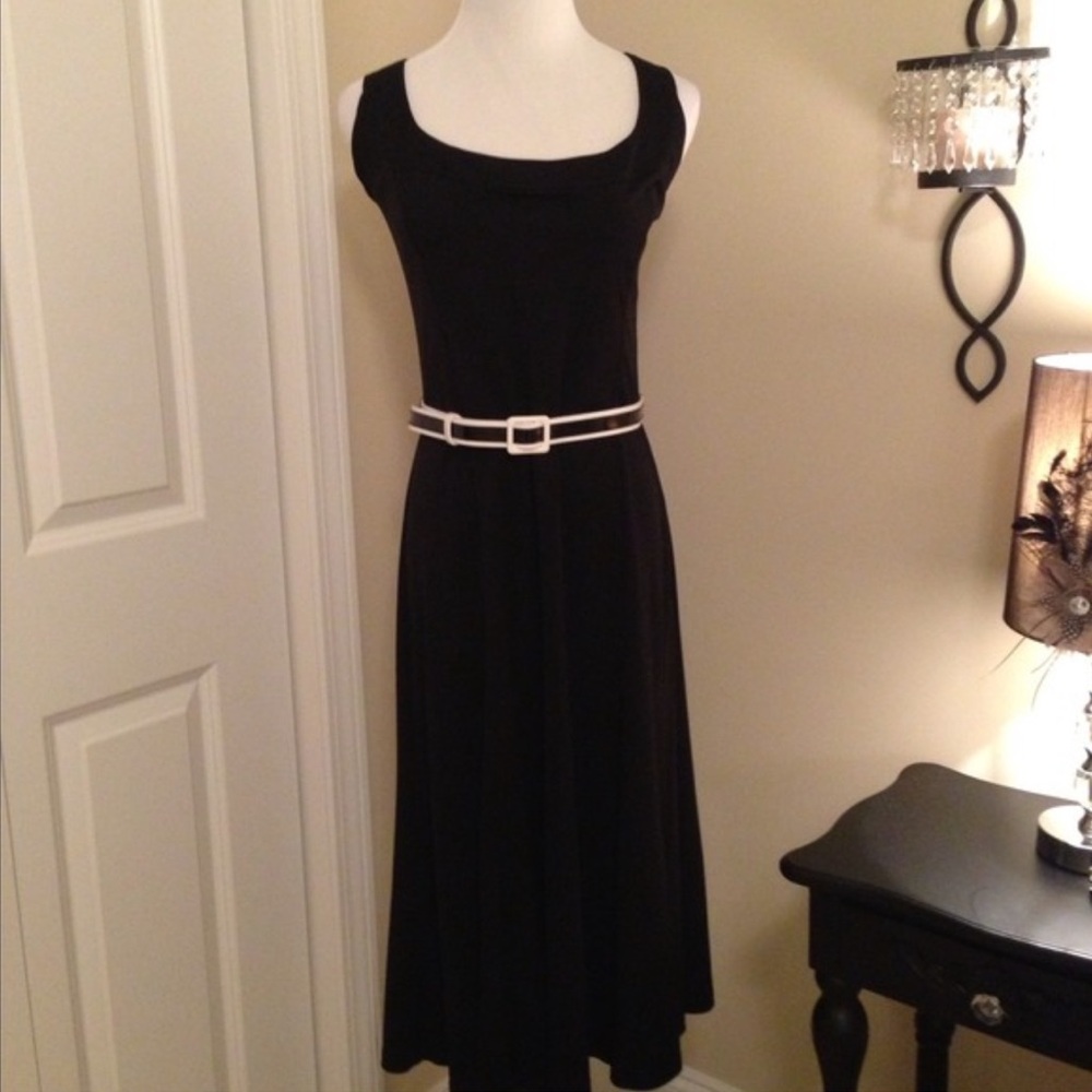 🎉HP🎉Ralph Lauren Black Dress